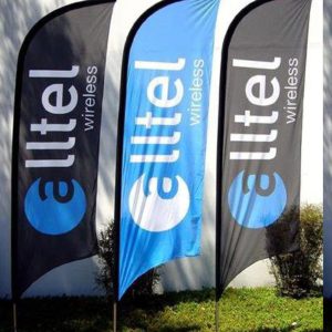 Bow Banners – Capture Attention and Boost Brand Visibility The Bow Flag is an exceptional promotional tool designed to grab attention and enhance brand awareness. Perfect for events, exhibitions, or retail settings, these banners are available in three sizes and include a convenient carry bag for portability. Optional accessories such as stands, spikes, and weight bags are available for stable indoor and outdoor use. Specifications: Sizes Available: Small: 2.4m Medium: 3.4m Large: 4.4m (All sizes refer to the installed flag height based on the flag's shape.) Pole Diameters: Small/Medium: 16.8mm Large: 22.8mm Pole Composition: Small (ET1-80): 2 aluminium poles (85cm each) 2 fibreglass poles (85cm and 90cm) Medium (ET1-81): 2 aluminium poles (115cm each) 2 fibreglass poles (110cm and 115cm) Large (ET1-82): 3 aluminium poles (115cm each) 2 fibreglass poles (110cm and 115cm) Additional Details: Each flag pole comes with a carry bag for ease of transport. Printing is not included with the flag poles and must be purchased separately. Whether for indoor exhibitions or outdoor promotions, the Bow Banner is a versatile, high-impact marketing solution that helps your brand stand out effortlessly.