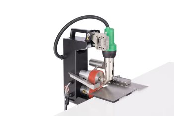Pole pocket welding machine