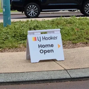 Real estate signs Australia |  Sign A-Frame - Image 7